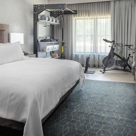 Embassy Suites By Hilton Grand Rapids Downtown Екстериор снимка