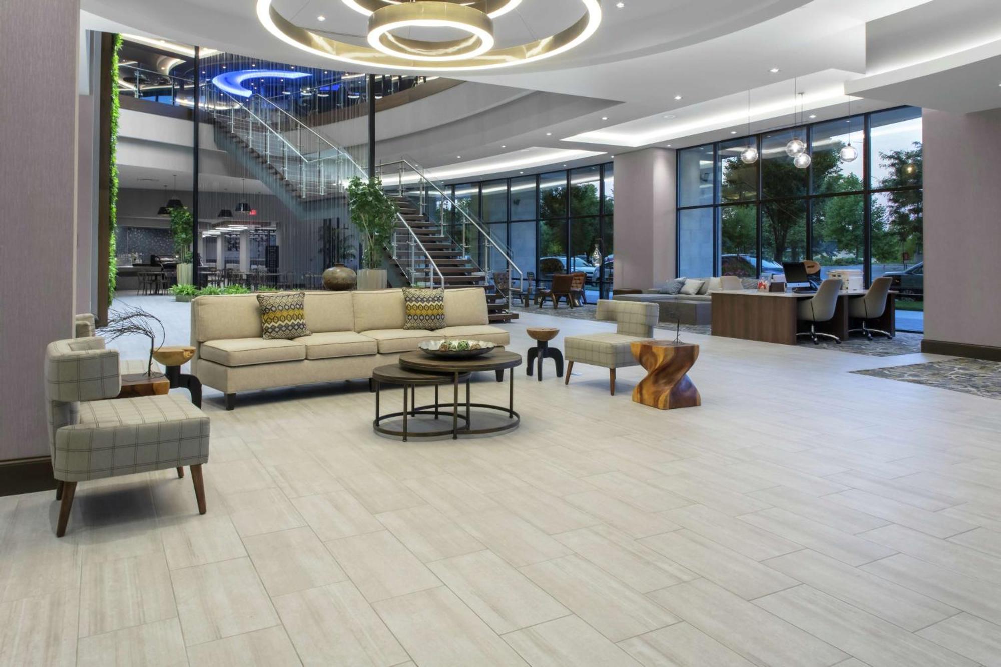Embassy Suites By Hilton Grand Rapids Downtown Екстериор снимка